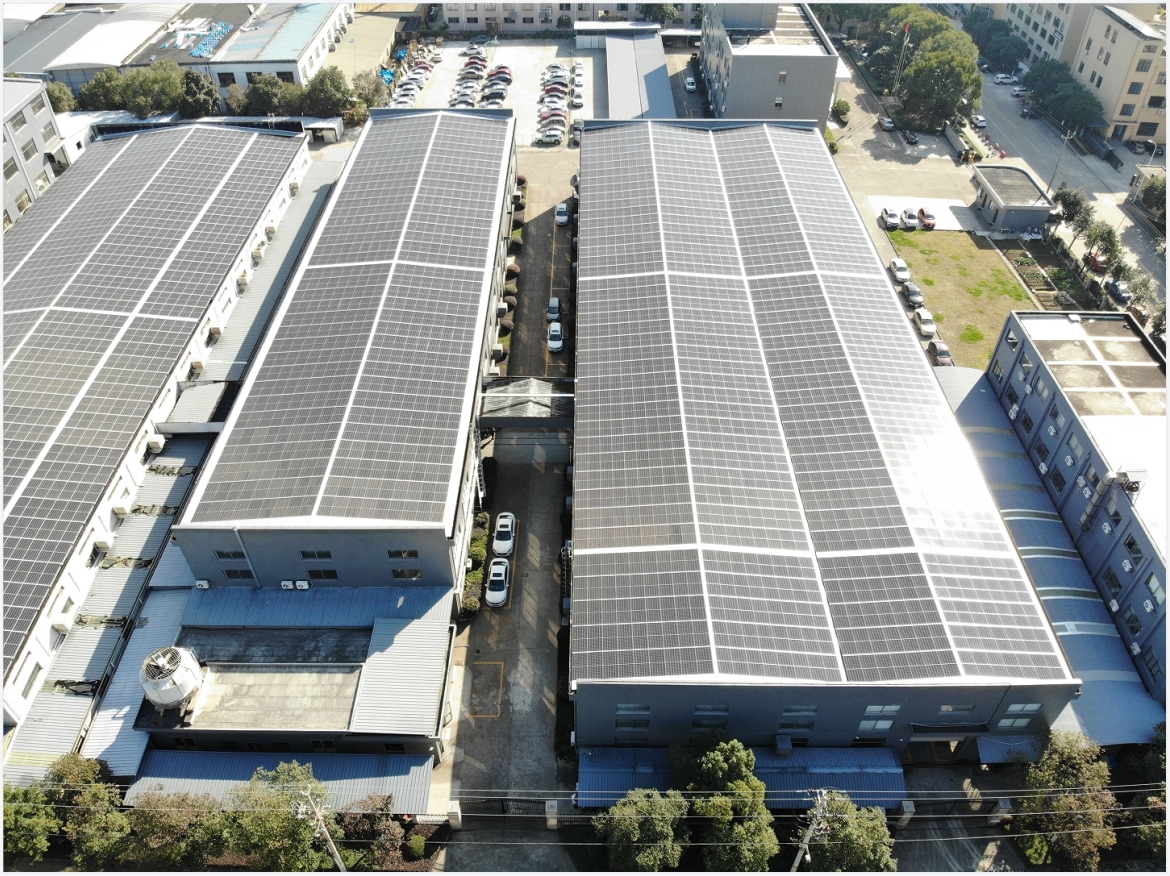 The road to green development——850KW photovoltaic power station put into use